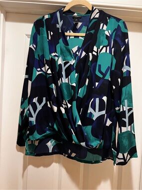 Ann Taylor Teal, Navy & White Abstract Wrap-Front Blouse